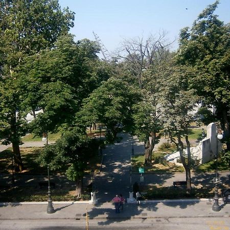 B&B Ametista Триест Экстерьер фото